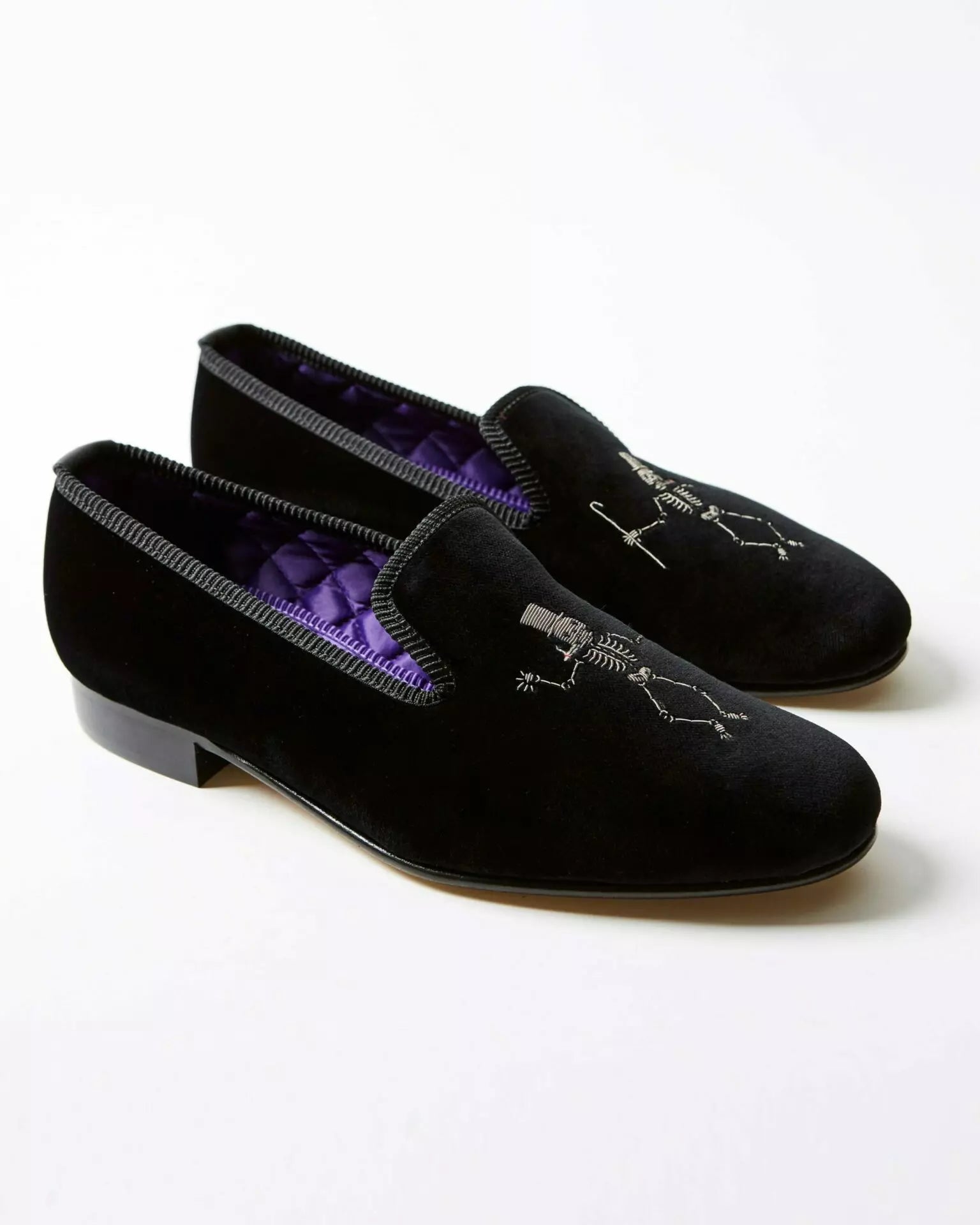 Slippers – Julian's